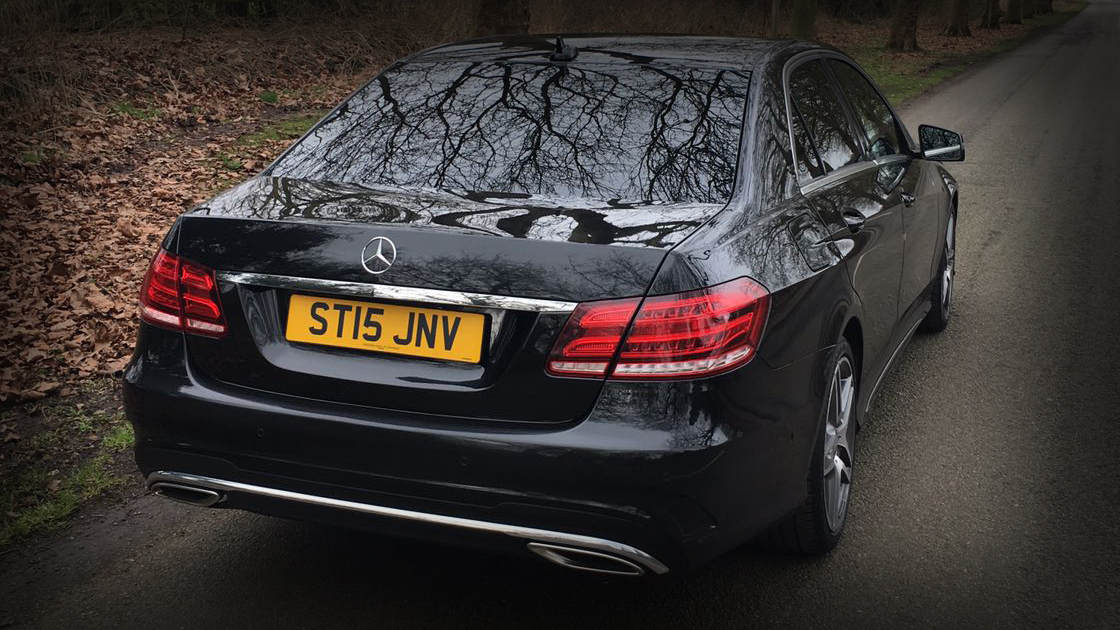 Executive Black E Class / Back - Up To 4 Passengers